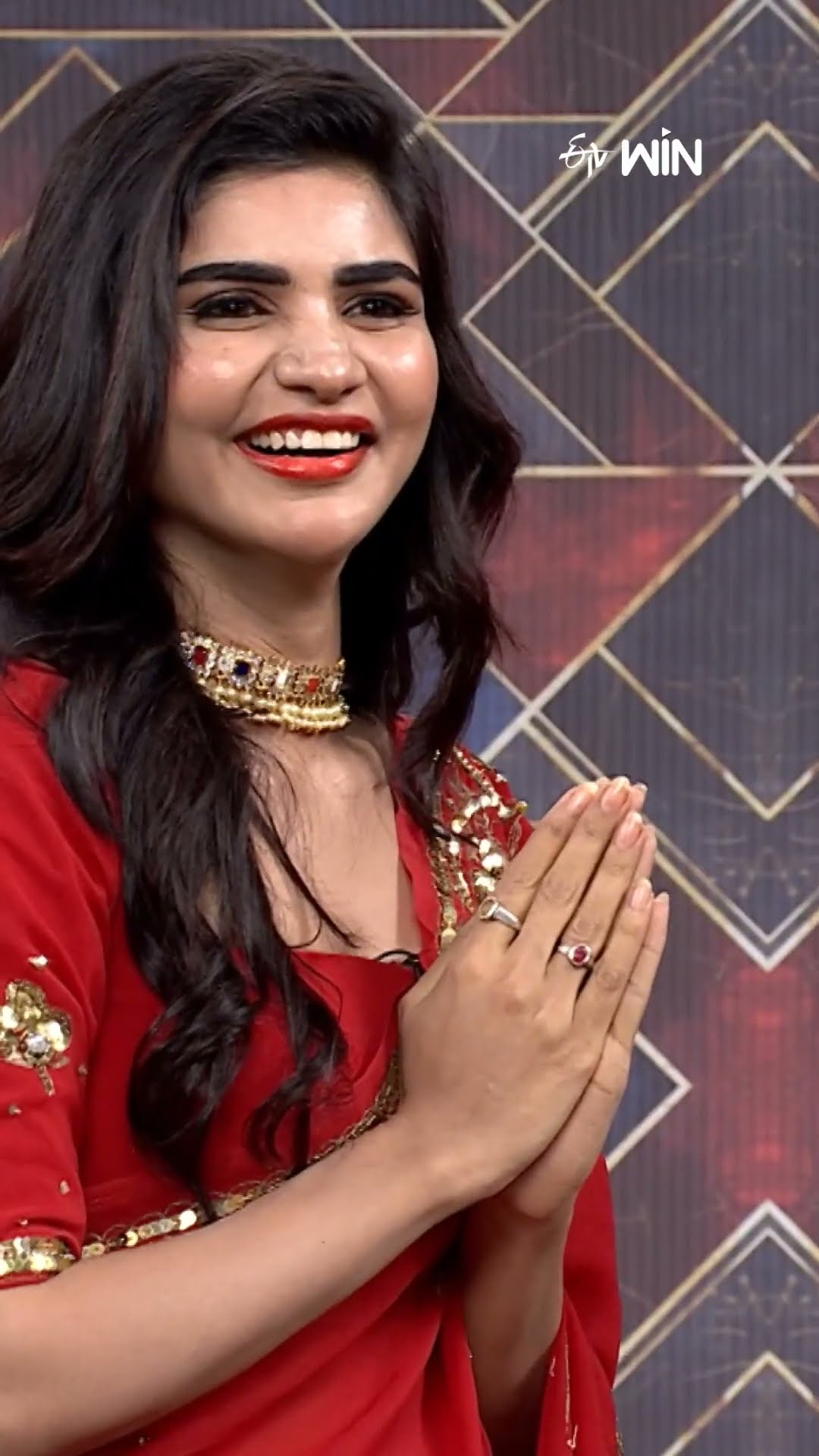 #shorts - ఇమ్మాన్యుయేల్ కి ఇది సెంటిమెంట్..! #jabardasth #comedy #varsha #immanuel