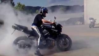 Suzuki B-King Burnout