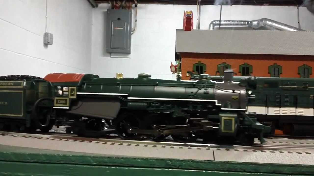 MTH Trains - Southern Crescent 4-6-2 Pacific Steam - YouTube