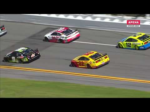 Видео: NASCAR на гоночной трассе Phoenix International Raceway (PIR)
