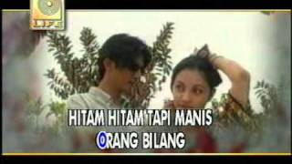 EDDY SILITONGA - Hitam Atas Putih (1980) video song with lyric.