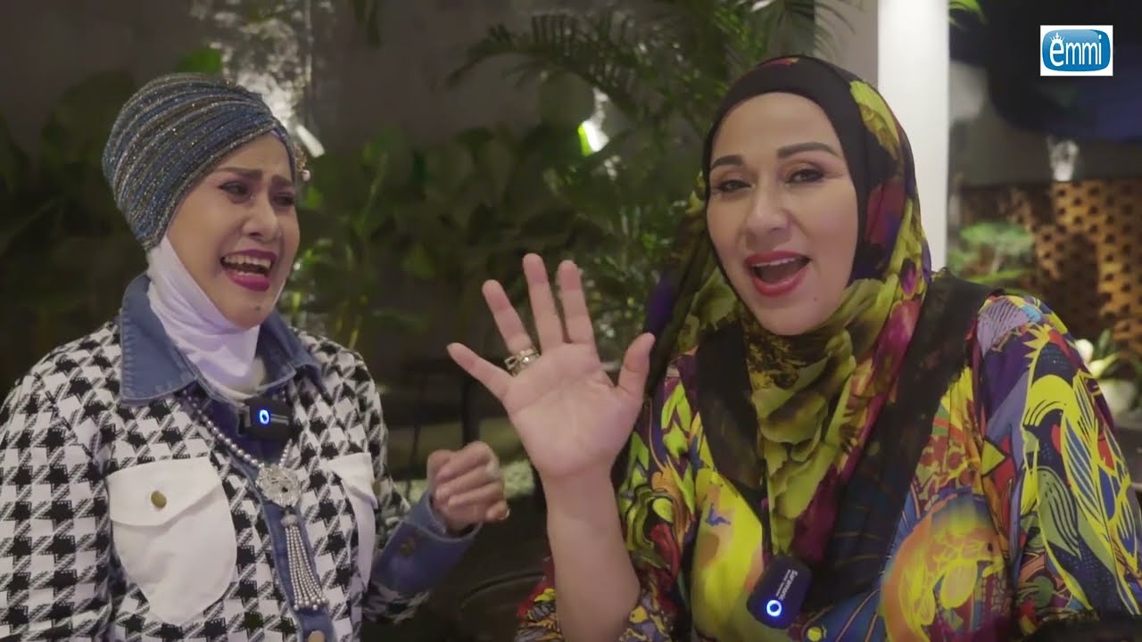 KESERUAN ELVY DAN CAMELIA MALIK