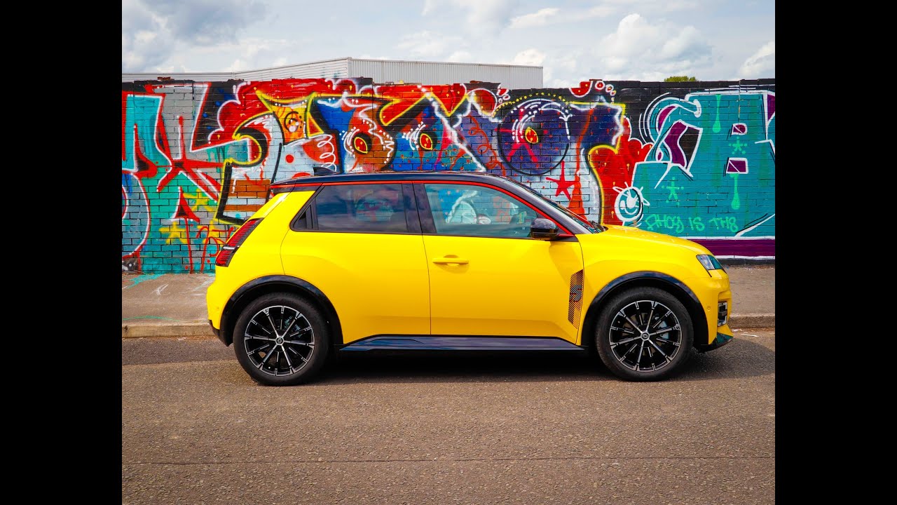 The Renault 5 Is Back – And I Got One!