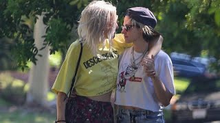 Kristen Stewart and Dylan Meyer in Los Feliz - Aug 26, 2019 - 8.26.18 - (photos and video)