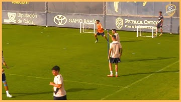 Cádiz CF - Passing Combinations With Finishing On Two Small Goals