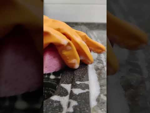 Засіб для видалення нальоту з кольорової сантехніки HG 500мл (428050103), видео 1