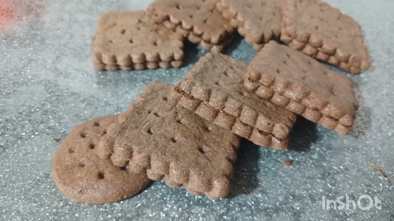 بیسکویت شکلاتی