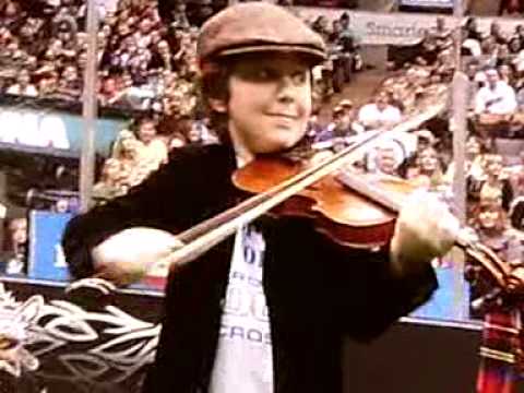 fiddle kid Liam McGlashon playing Orange Blossom S...