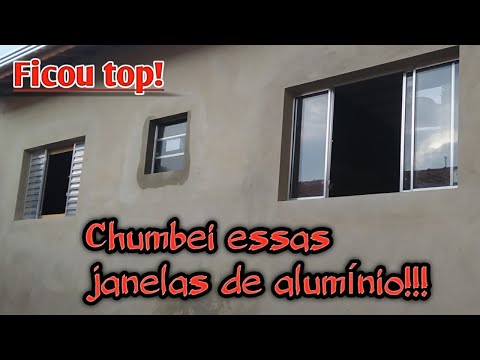 Chumbei as janelas de alumínio