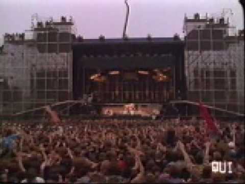 Metallica - Creeping Death Live 1991 In Moscow ( HQ ) 1.5 Million Spectator Crowd