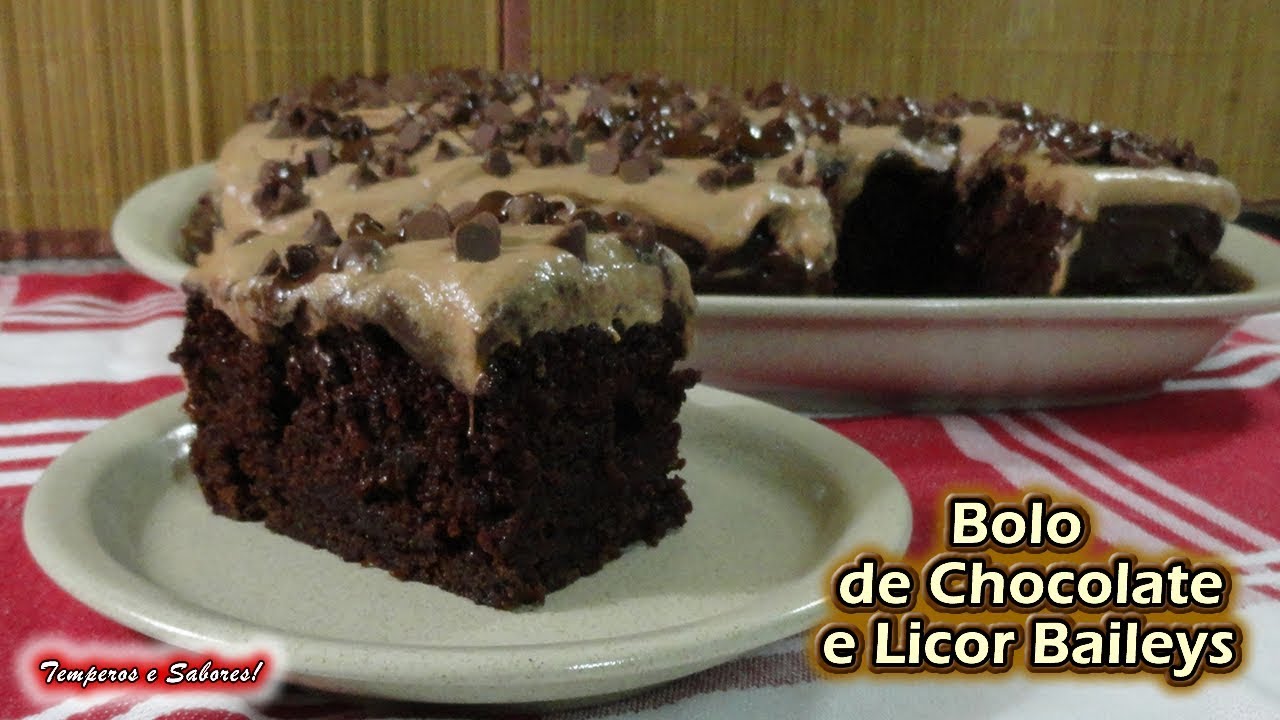 BOLO DE CHOCOLATE E LICOR BAILEYS, fácil, intenso e delicioso