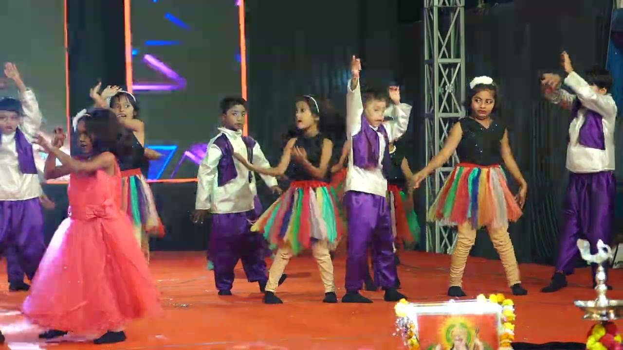 Grade 1 Daffodil Dance   Ramaiya Vastavaiya