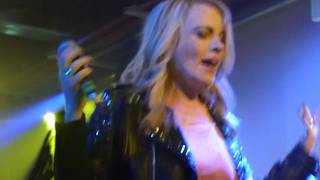 Video thumbnail of "Bad Touch & Mollie Marriott - Baby Get It On - Brudenell Social Club- Leeds - 24.11.2017"