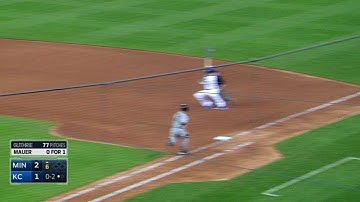 MIN@KC: Mauer just beats out Moustakas