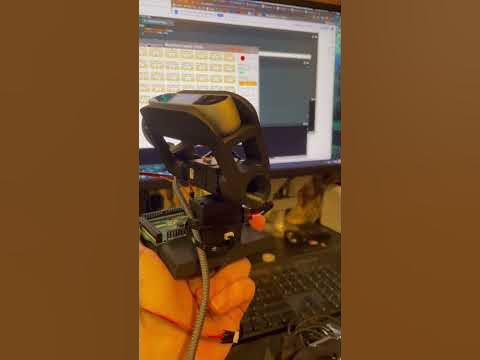 first movements of my robot’s head using serial servos #3dprinting # ...