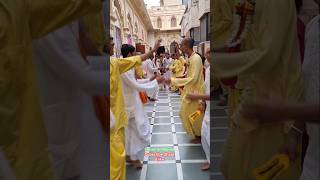 Iskcon Vrindavan Darshan Harekrishna Kirtan