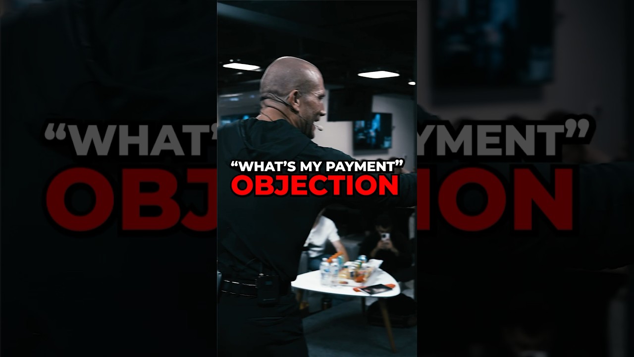 Энди наносит продавцу автомобилей жесткие возражения…