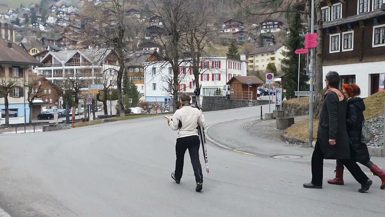 Прогула по Енгелберг Engelberg, Швейцария.