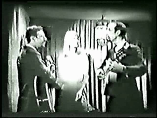 Watch A Soalin' ; Peter , Paul and Mary on YouTube Watch A Soalin' ; Peter , Paul and Mary on YouTube
