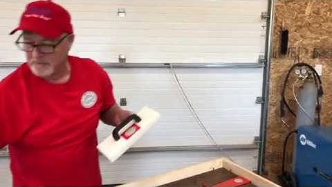 Installing Laminate Flooring - Big Max Tapping Block