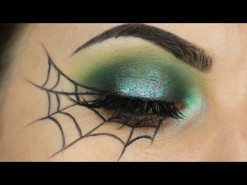 Spider Web Eyeliner Tutorial