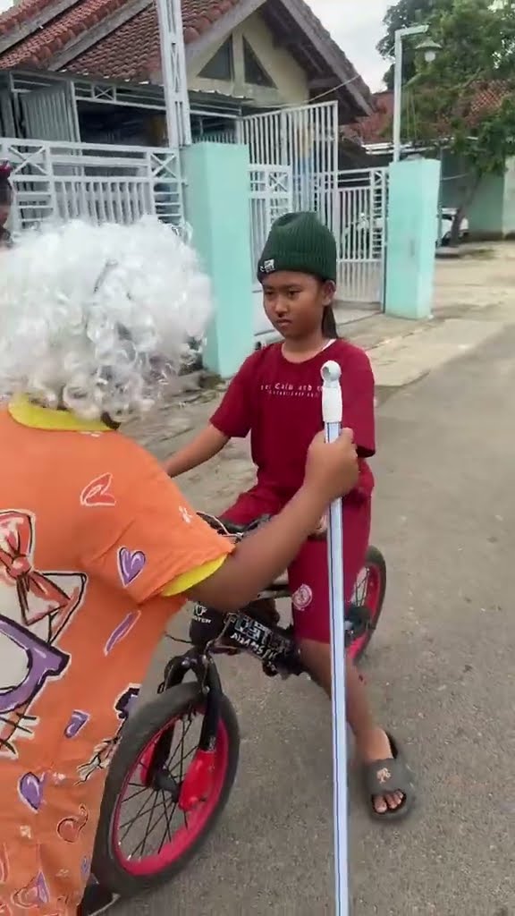 Vidio kocak dan gokil @nyaikembang1nyaikembang1 /kisah emak emak yg suka ngomel ?
