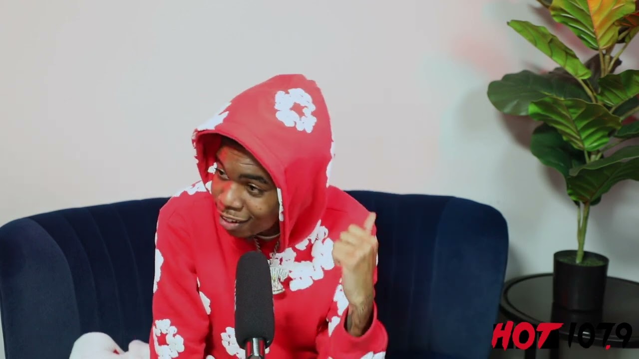 Lil Poppa Talks About Polo G DM'ing Him + Half Man Half Vamp