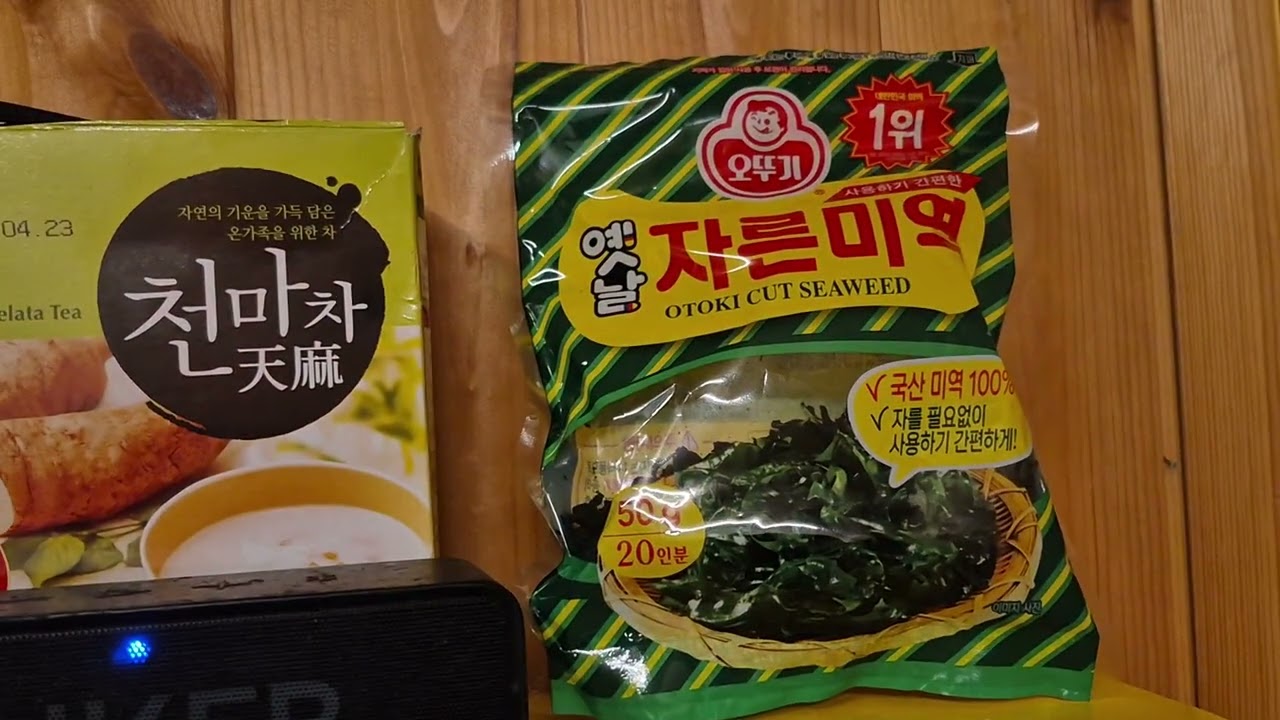 Listening to Venerable Hye-eun’s Touching Original Trot Song While Cooking Tuna Potato Bone Broth...