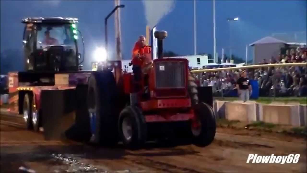 11,000lb Farm Tractors Pulling in Platteville, WI 962014 YouTube