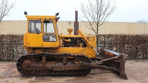 Bulldozer CAT D6C 1976 demonstration