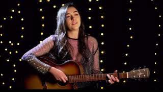 Partido En Dos - Iyali Sánchez