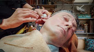 💈 Ultimate Relaxation At Barber 88 In Japan! Dora's Perfect Shave, Ear Cleaning & Head Massage screenshot 5