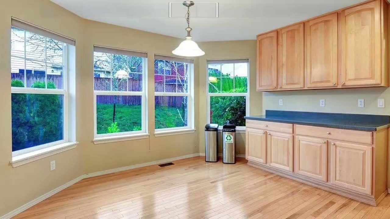 Exquisite Living in Redmond Ridge: Your Dream Home Awaits!