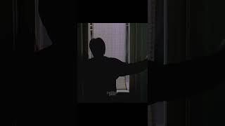 Bir Uykusuz Var. Uyumuyor Geceleri Ş