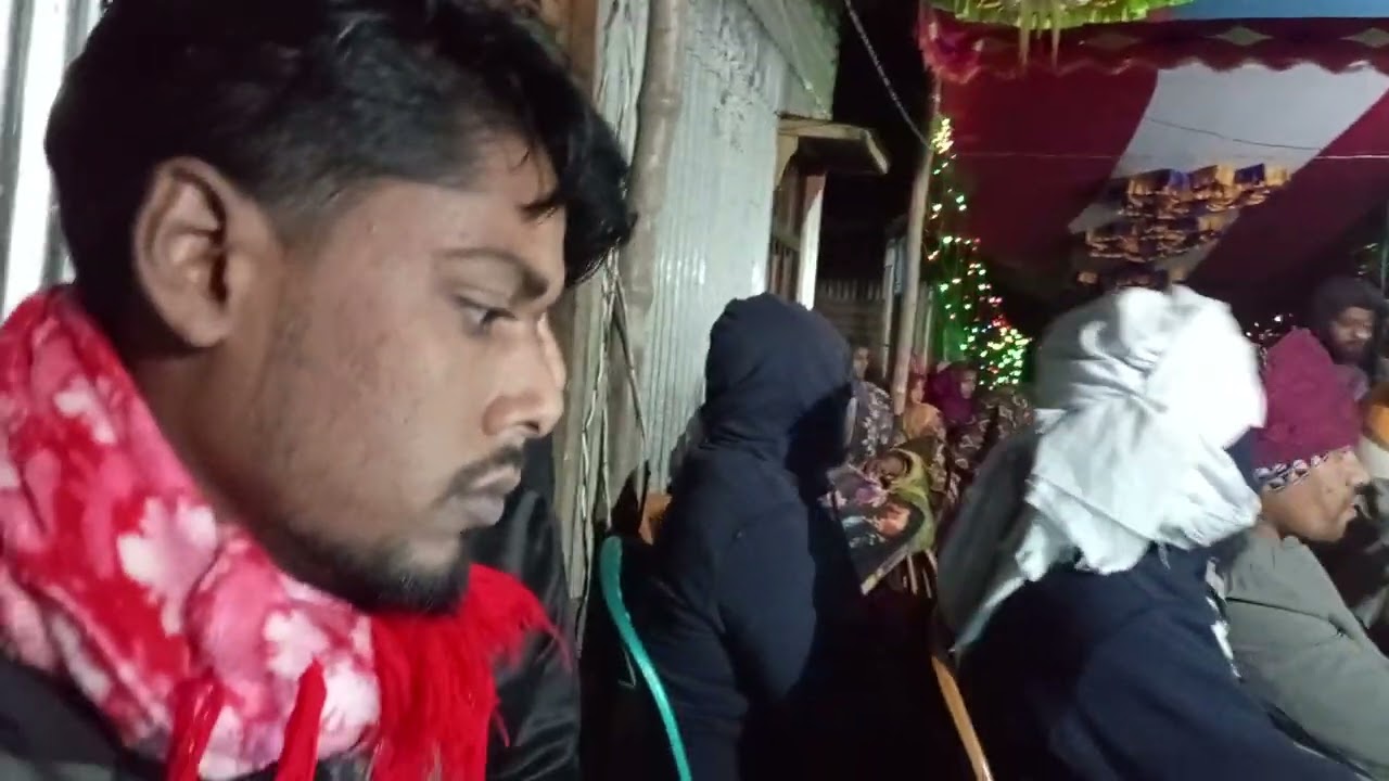 একটি বন্দনা গান যদি ভালো লাগে তাহলে লাইক ও কমেন্ট করুন শান্তি বাউল মিডিয়া 