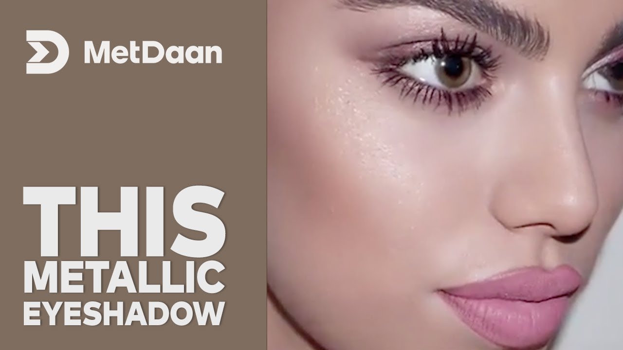 This metallic eyeshadow is amazing