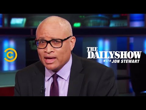 Video: Larry Wilmore'i netoväärtus: Wiki, abielus, perekond, pulmad, palk, õed-vennad