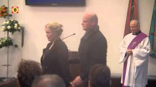 Emotioneel Afscheid Tilburgse Zanger Peter Smulders