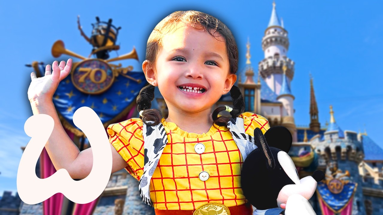 Rides, Parades & Fun at Disneyland! 🎠 | Winnie Wong - YouTube