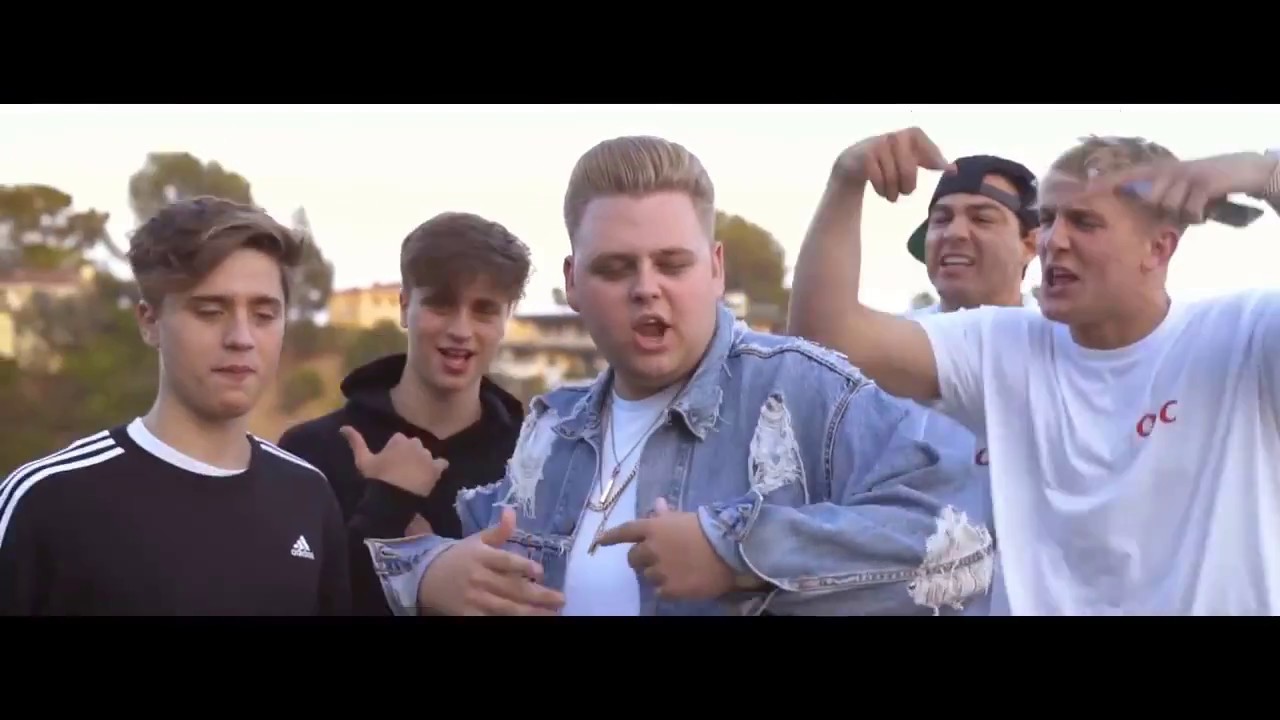 Its Everyday Bro but every time Jake grabs his balls nick cromptin and his ...