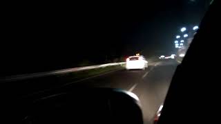 #Fiat #Punto #swift Punto Vs Swift on express Highway. Punto is best. Maruti Suzuki Swift Vs Fiat Punto Comparison Old Hatchback Comparison