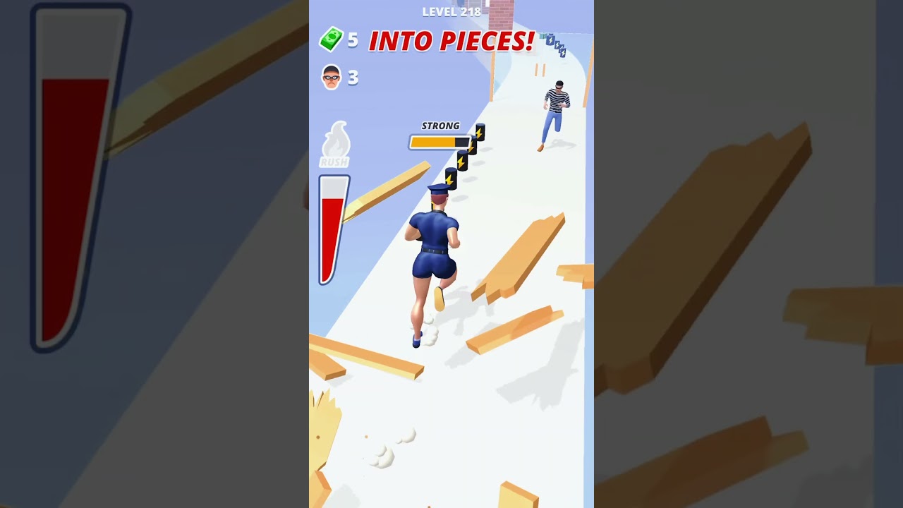 Muscle Rush 3D gameplay police girl