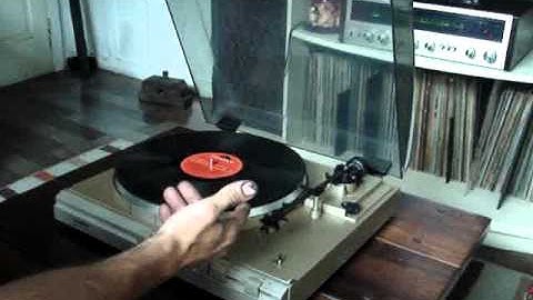 DS 40 Toca Discos Gradiente (Vídeo DEMO)