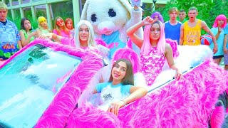 BUNNY cheerleaders GLAMORIC AUTÓT VÁSÁROLT! 🐰 Abby edzőnek új feltételeknek kell megfelelnie 🧟‍♀️