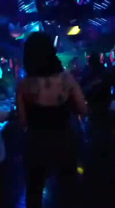 story Dugem