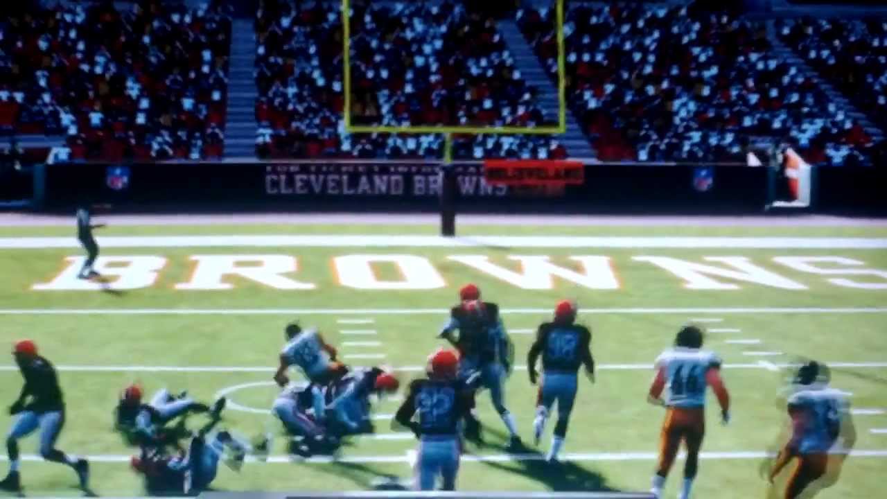 Heath Miller Breakdancing After Being Tackled - Madden 2013 Glitch