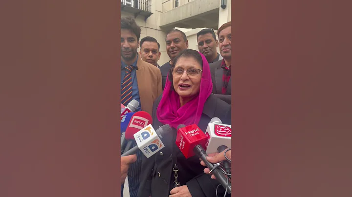 Tehmina Daultana in London