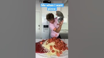 Thumbnail of WHO ELSE LOVES PIZZA? 😂 - #shorts