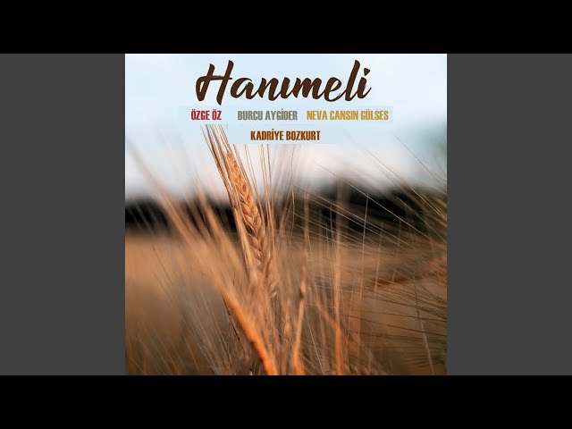 Evlerinin Önü Yonca