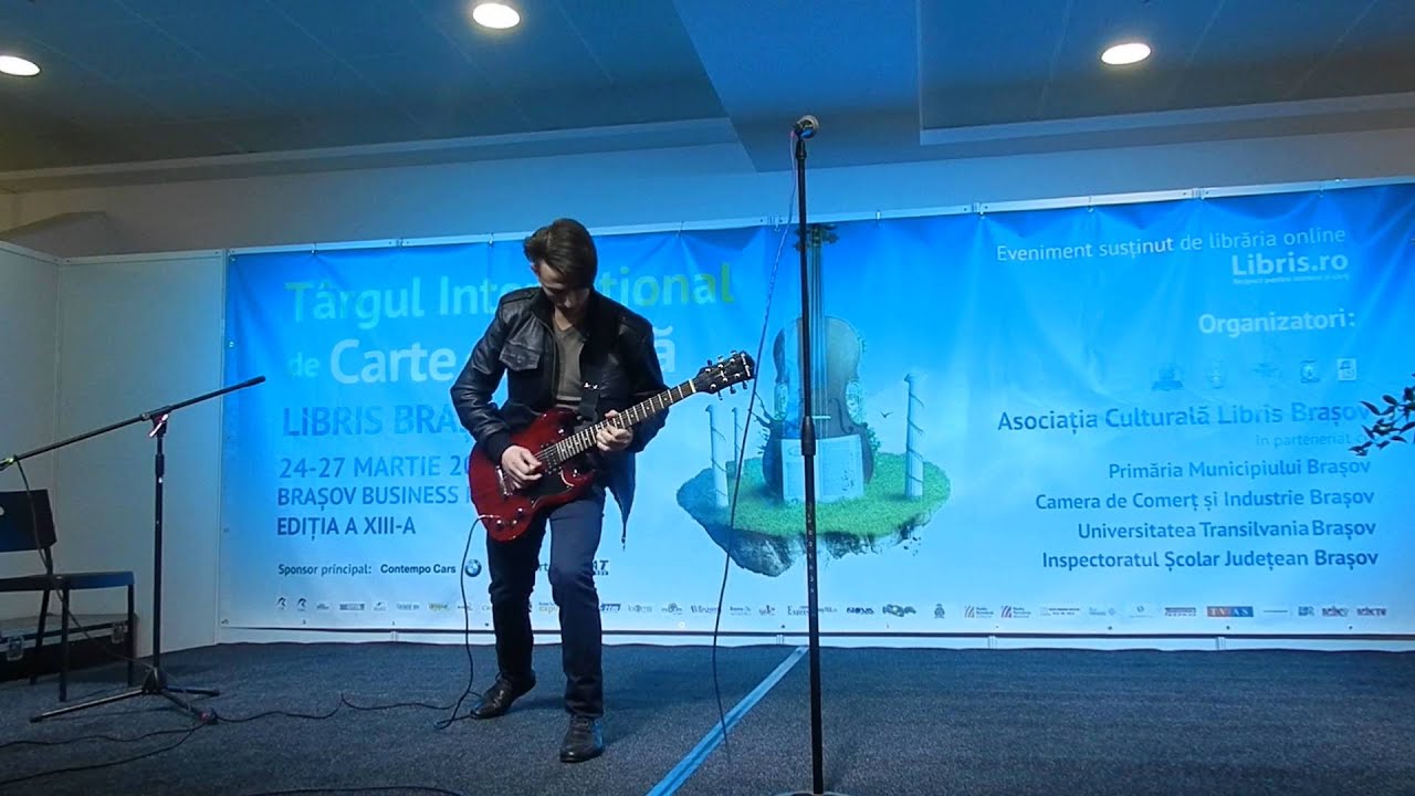 Târgul Internaţional de Carte şi Muzică Libris Braşov Cristian Huidu